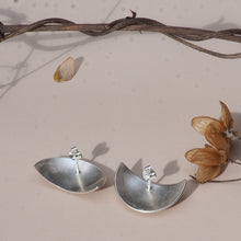 Load image into Gallery viewer, Semi-Dome Studs