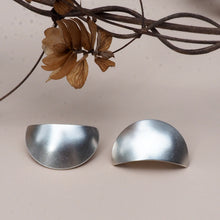 Load image into Gallery viewer, Semi-Dome Studs