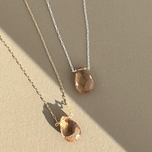 Load image into Gallery viewer, Rose Champagne Necklace