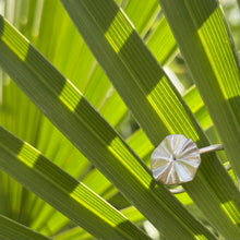 Load image into Gallery viewer, Bloom Ring
