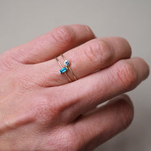 Load image into Gallery viewer, London Blue Topaz Bijou Ring
