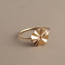 Load image into Gallery viewer, Bloom Ring
