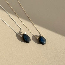 Load image into Gallery viewer, Labradorite Drop Necklace

