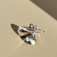 Load image into Gallery viewer, Silver Rain Earrings
