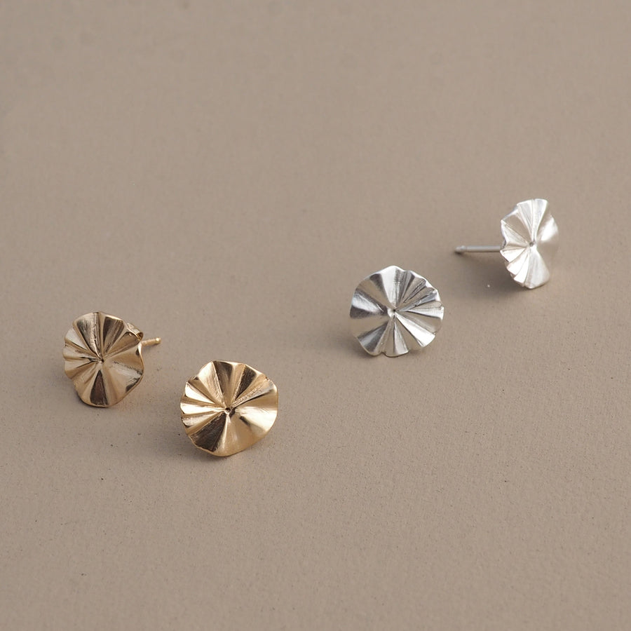Bloom Studs