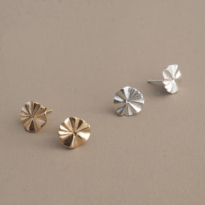 Bloom Studs