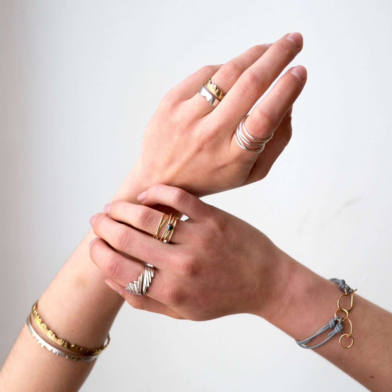 Mountain Range Ring BRITTA AMBAUEN