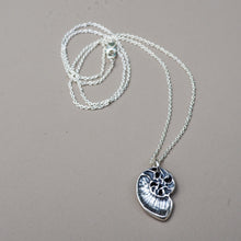 Load image into Gallery viewer, Nautilus Necklace
