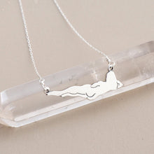 Load image into Gallery viewer, Repose Necklace
