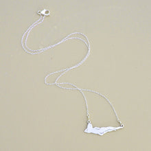 Load image into Gallery viewer, Repose Necklace

